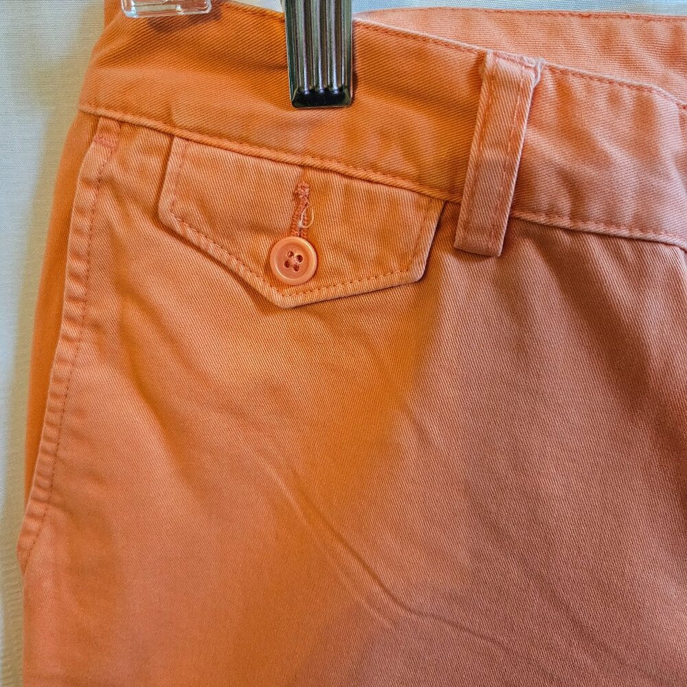 Shorts - Picture 3 of 3